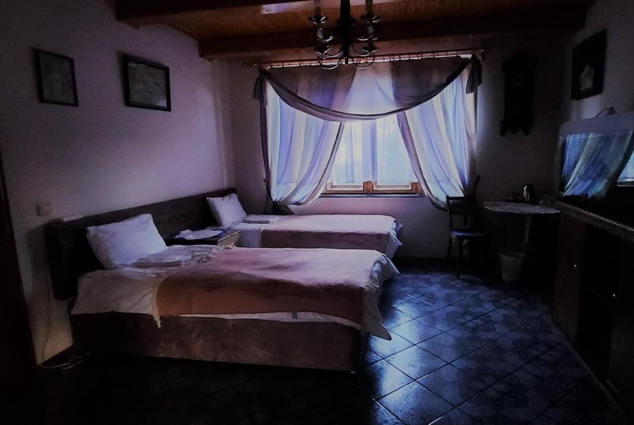 Guest House Marketti Vynohradiv Esterno foto