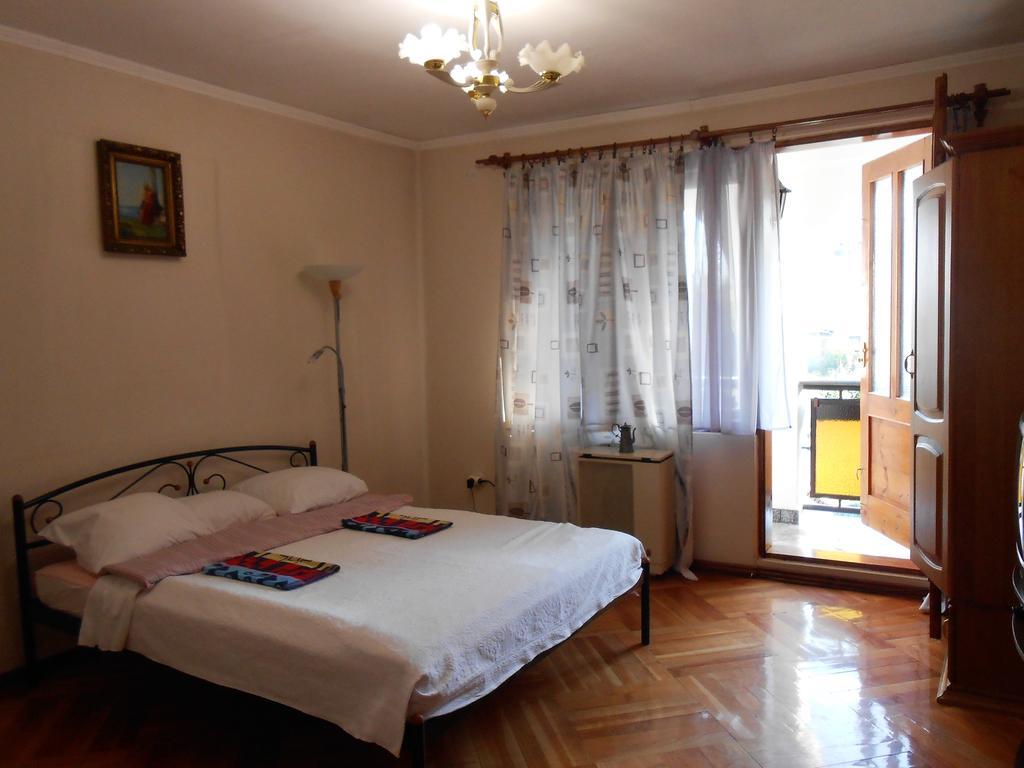 Guest House Marketti Vynohradiv Esterno foto